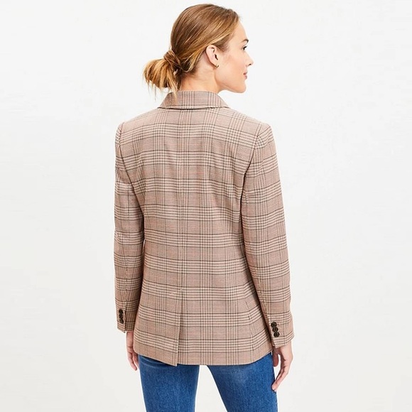 Loft - Petite Plaid Double Breasted Blazer - Picture 2 of 15